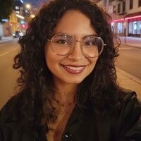 cinnamon_rosa webcam model