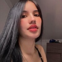 Nicolle_Mitchelle's Avatar Pic