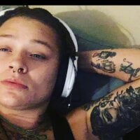 BrandiLovexo offline chatrum