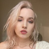 AmyAtlass webcam model