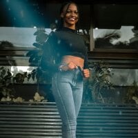 Treasured_queen's Offline Chat Room