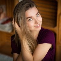 Lexi__Green's Offline Chat Room