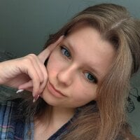 Bilik Sembang Luar Talian LisaRoset