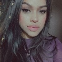 Mila_Hank