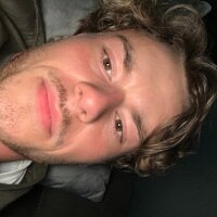 LongDongLion's Offline Chat Room