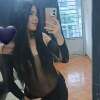 queenhotwithoutlimits webcam model