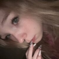 GhisllaineWestler webcam model