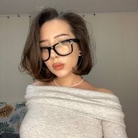 Blessed_Diamond webcam