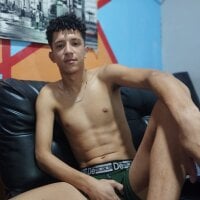 Alejo_lopez webcam model