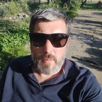 LuciGotHarder webcam