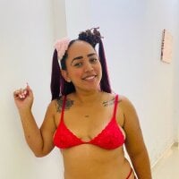 rubi_gold Adlı Modelin Çevrimdışı Sohbet Odası