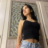 غرفة دردشة LanaRey5577 دون اتصال