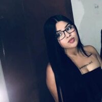 PrettyDafnne webcam model