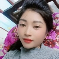 Phuongphuongg model avatar