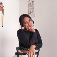 brandylove_v's Offline Chat Room