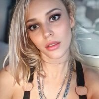 Sara_Sterling webcam