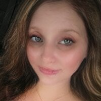 lunamoonxxx's Offline Chat Room