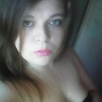 GinaChocolate Adlı Modelin Çevrimdışı Sohbet Odası