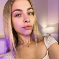 ShinyBarbie webcam model