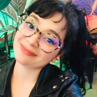 marilynhot303avn Offline chat-huone