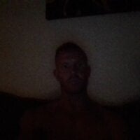 pornoguy6's Offline Chat Room