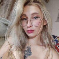 simoncouple11's Profile Pic