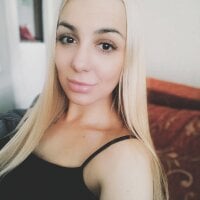 Hoty_Lility offline chatrum