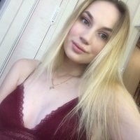 emilybloom1's Offline Chat Room