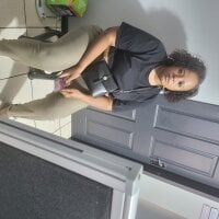 carameldutches' Offline Chat Room