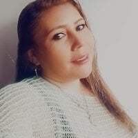 SharonMae's Offline Chat Room