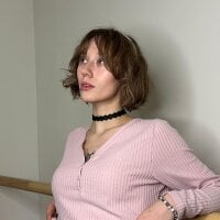 SweetKittyPlay webcam model