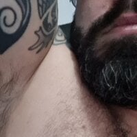 hairybeartopdominant webcam