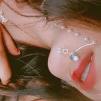 shuhana_ webcam model