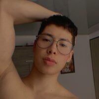 Chest37Live Webcam