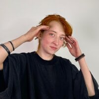 JuanaFriesz webcam model