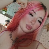 diamond_piink_ webcam model