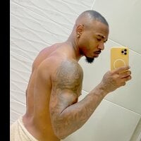 douglas_20cmx's Avatar Pic