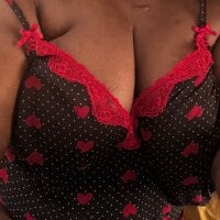 onyxxxmoonwater's Offline Chat Room