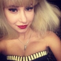 MilanaPrettyDoll's Offline Chat Room