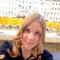 BoobsyGirl's Offline Chat Room