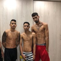 Model Boys_housebad