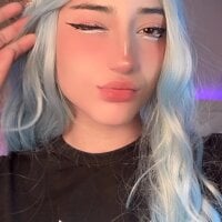 miia__baker's Avatar Pic