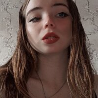 DulcieNewbound model avatar