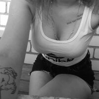 ห้องแชทออฟไลน์ของ JanyFoxy