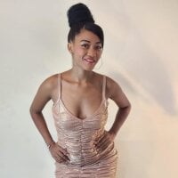 aleezafrench's profile image'