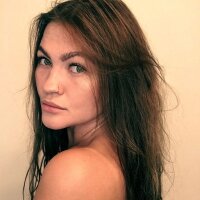 laura___moon's Offline Chat Room