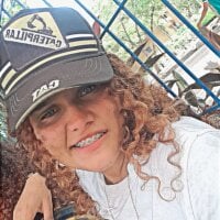 alejandra945553 webcam model