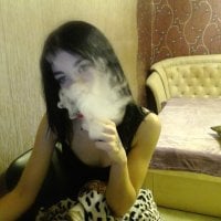 Tease_tease's Offline Chat Room