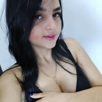 thalia1920's Offline Chat Room