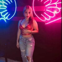 Leeromero's Offline Chat Room
